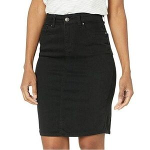 NWT United Colours of Benetton Skirt Size 29